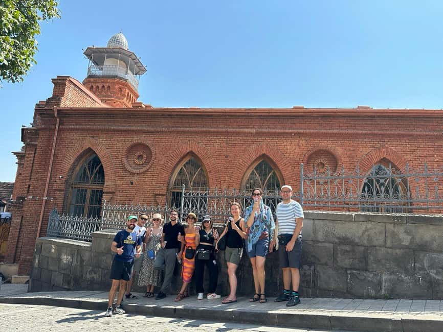 Tbilisi: Afternoon Walking tour & wine tasting in Old Town - Wine tasting at the secret stop: what you get and what to plan for