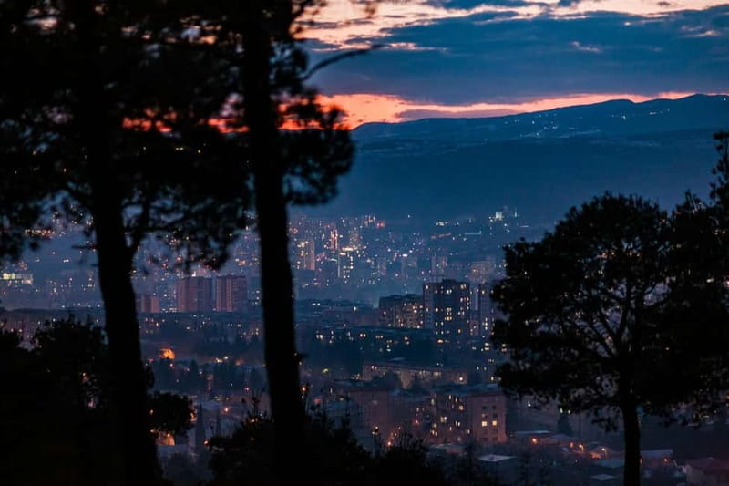 Tbilisi: Alternative (All Inclusive) City Tour, Lunch & Wine - Who this tour suits best (and who should look elsewhere)