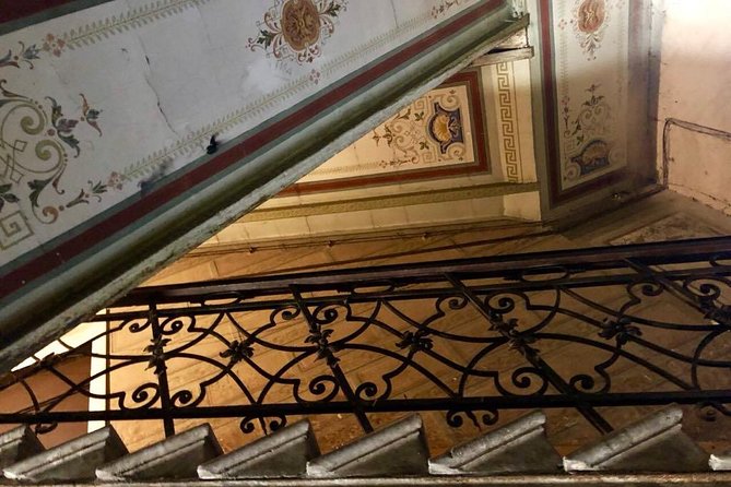 Tbilisi 'Beyond Facades' - What makes the route feel authentic: the “beyond facades” angle