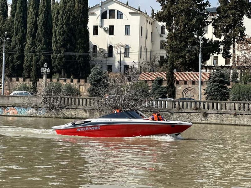 Tbilisi Boat Tour: Private Exciting Boat Trip in Old City - Why a fast Mtkvari boat ride beats a walking morning