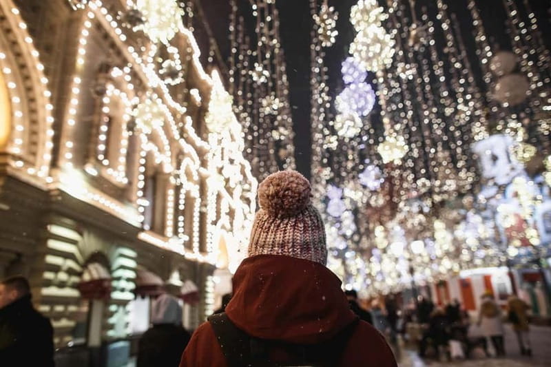 Tbilisi: Christmas Tour & Glühwein, Half-Day Guided Walking - Winter lights and landmark photo stops that make sense