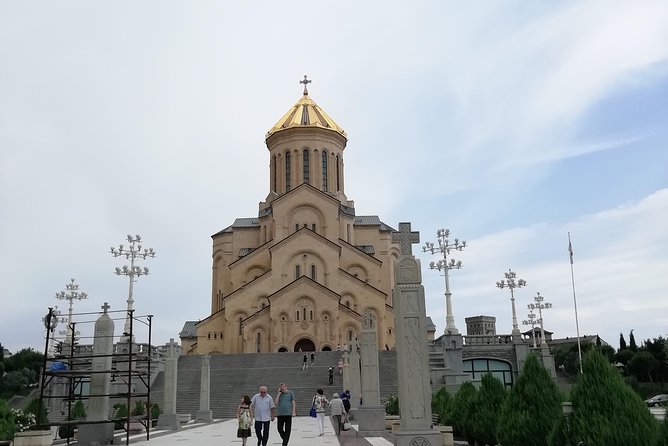 Tbilisi City Tour - Holy Trinity Cathedral in 1 Minute: Worth It, But It Is a Fast Photo Moment