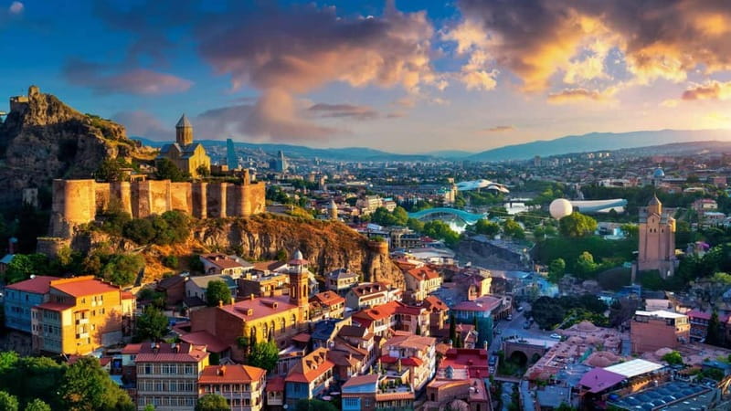 Tbilisi City Tour With All Most Famous Tourist Destinations - Metekhi St. Virgin Church: your quick orientation over the river