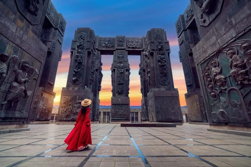 Tbilisi City Tour With All Most Famous Tourist Destinations - The pace: calm, flexible, and photo-friendly