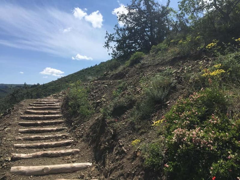Tbilisi: Delightful Trail over the City - Mtkvari River Gorge Vistas, Plus a Chance for Caucasus Glaciers