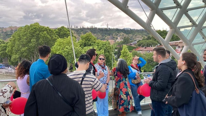 Tbilisi: Evening Walking Tour with Wine & Boat Ride Options - Who this tour suits, and who should skip it