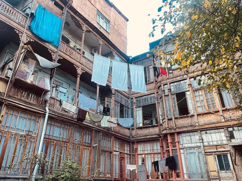 Tbilisi: Hidden Backyards Guided Tour - From Shota Rustaveli Avenue to Liberty Square: Big Names, Local Pace