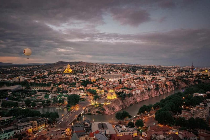 Tbilisi: Historic & Modern City tour with 2 Cable Car rides - How the 3-hour format keeps it useful (and not exhausting)