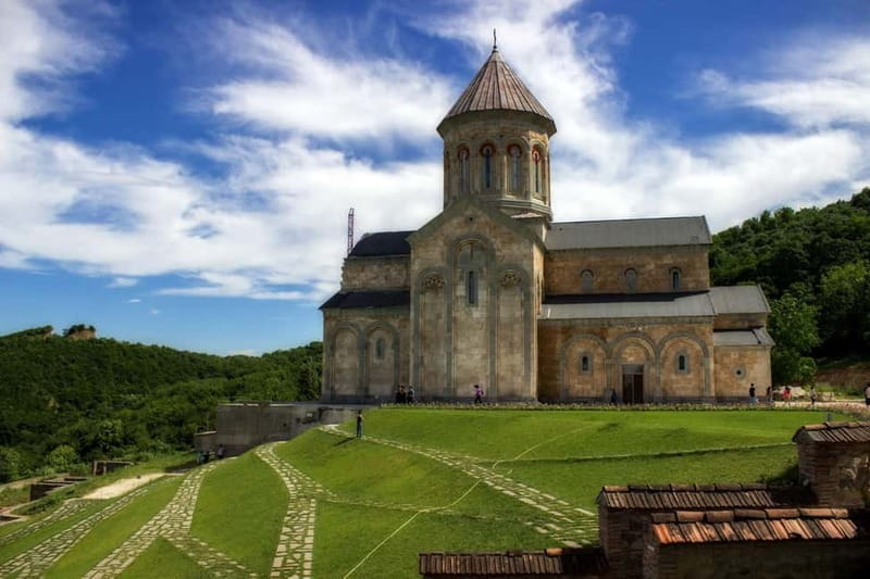 Tbilisi: Kakheti Region,Signaghi Tour with 7 Wine Tastings - Ten Hours in Kakheti: what this day trip is really like