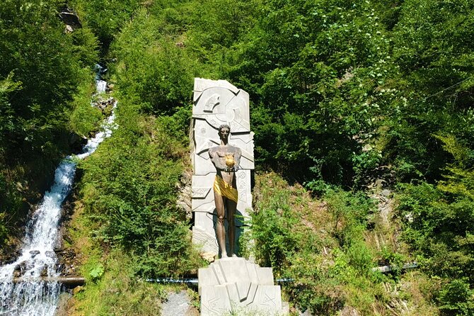 Tbilisi-Kutaisi-Batumi Tour in Georgia 8 Days/7 Nights - Hotels, private-group format, and what to pack
