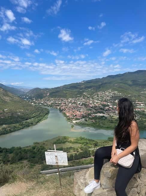 Tbilisi: Mtskheta Jvari Bazaar, Chronicles of Georgia & Wine - Price and value: $17 for transport, guides, and tastings