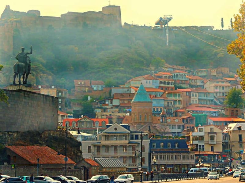 Tbilisi: Old & New city, Guided tour with 12 Tastings - The 12 tastings, what’s included, and how to taste smart