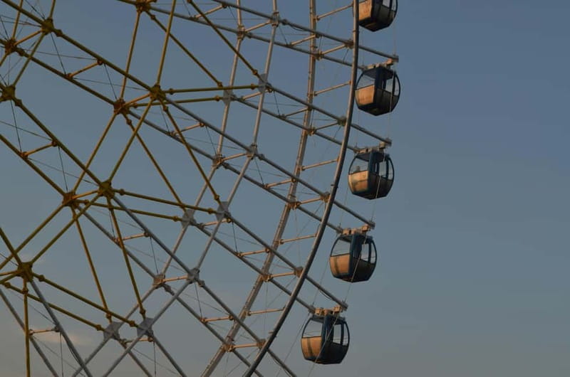 Tbilisi: Old Town Sights & Funicular Ride to Mtatsminda Park - Old Town Views Versus River Views: What the Cable Car Changes