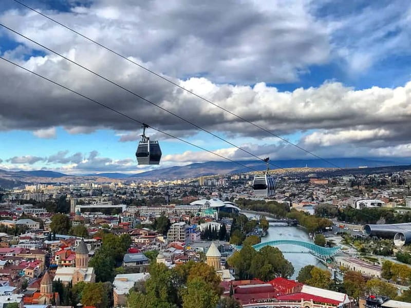 Tbilisi: Old Town Walking Tour - Must-See Attractions - Anchiskhati and the Medieval Church Circuit