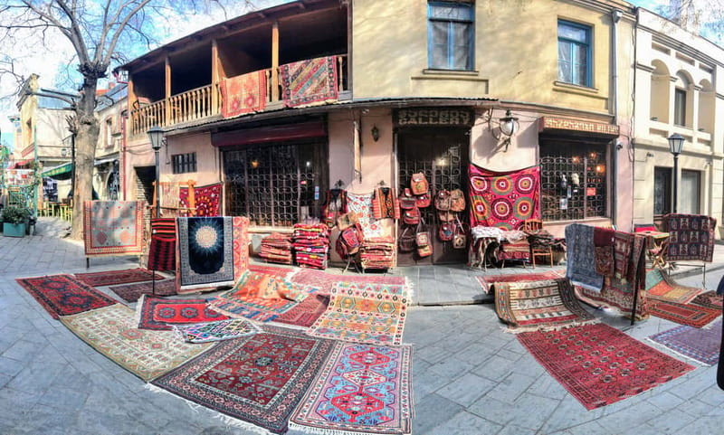 Tbilisi: Old Town Walking Tour - Must-See Attractions - Religious Tbilisi: Synagogue, Armenian Church, and Mosque Stops