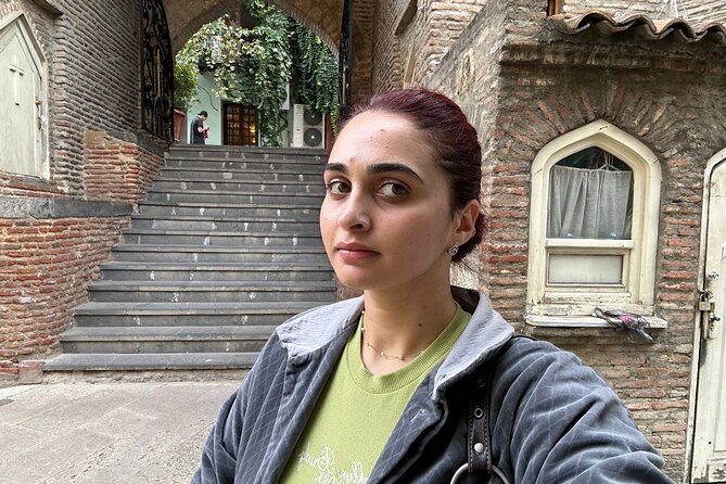 Tbilisi Old Town Walking Tour with a Local Guide - Church rules: how to avoid awkward moments