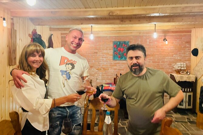 Tbilisi Private Dinner: Georgian BBQ & Fireplace - What the private format does for the whole experience