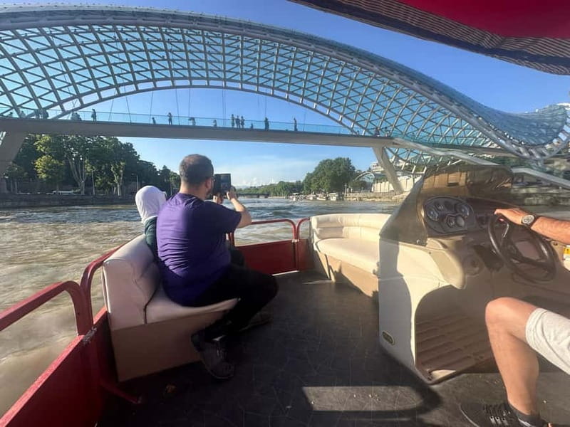 TBILISI: Private, exclusive Boat Ride & with Welcome Drink - Meeting in Tbilisi, then heading to the boat