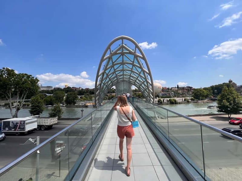Tbilisi: Private Old City Walking Tour with Wine Tasting - Leghvtakhevi Canyon and waterfall calm on the way down