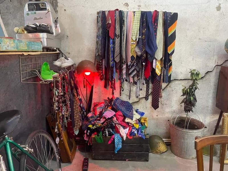 Tbilisi: Street Art & Dezerter Bazaar Tour w/ Tastings - Who this tour suits best, and who might want a different plan