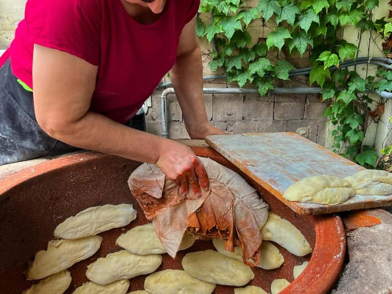 Tbilisi Street Food Tour (All-inclusive) - Key Things You Will Notice on This Tour