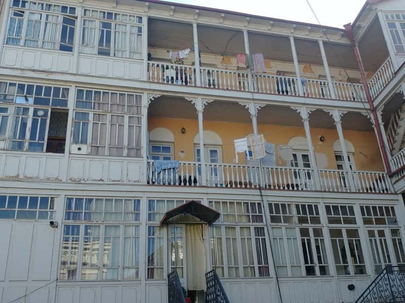 Tbilisi: Tbilisi's MUST SEE highlights private walking tour - Sioni Cathedral and Anchiskhati Basilica: Orthodox architecture with practical timing