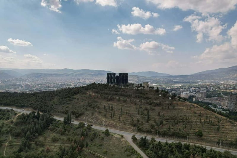 Tbilisi: The Chronicle of Georgia Express Guided Tour - Making the most of the 30 minutes of free time