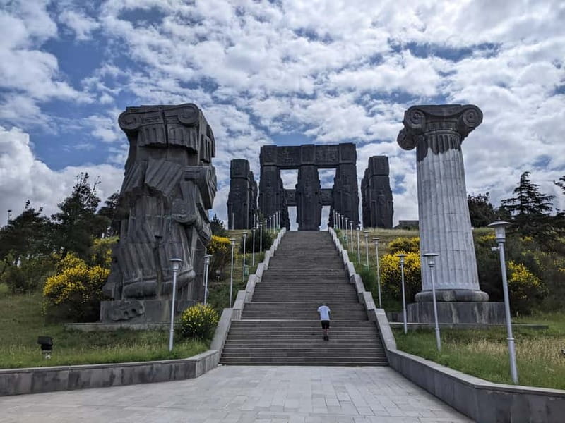 Tbilisi: The Chronicles of Georgia, Jvari & Mtskheta Tour - Entering The Day: a 5-hour Tbilisi-to-Mtskheta hit list