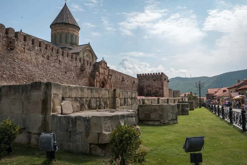 Tbilisi: The Chronicles of Georgia, Jvari & Mtskheta Tour - Mtskheta: the hour you control (and how to use it well)