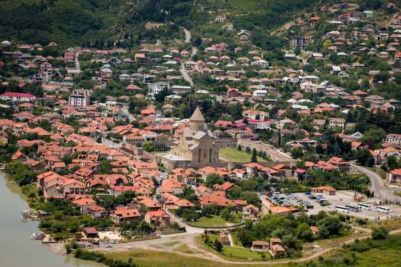 Tbilisi: The Chronicles of Georgia, Jvari & Mtskheta Tour - Guide and group size: how the day stays friendly