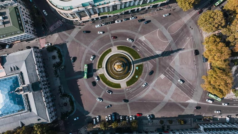 Tbilisi: Top 20 Highlights Guided Walking Tour with Tastings - Bridge of Peace, Rike Park, Europe Square, and the Clock Tower moments