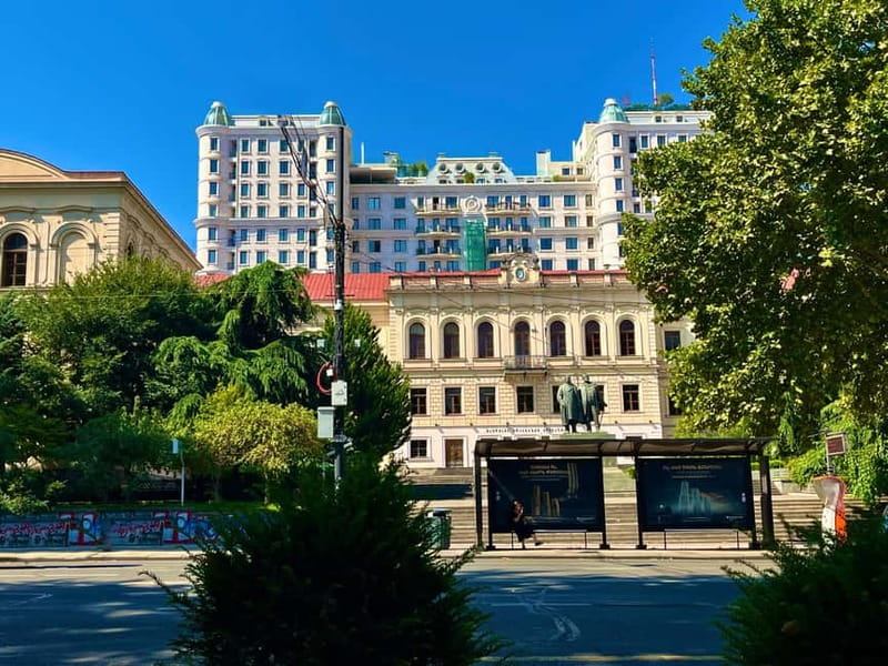 Tbilisi: Top 20 Highlights Guided Walking Tour with Tastings - Who should book this Tbilisi highlights walk (and who should skip it)