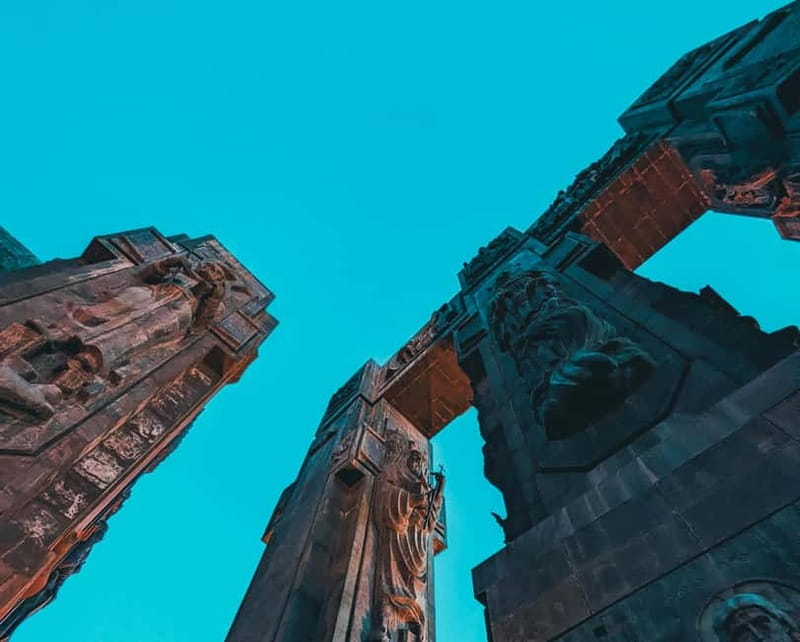 Tbilisi: Transfer & Guided Tour to The Georgian Stonehenge - Should you book the Tbilisi: Transfer and Guided Tour to the Chronicle of Georgia?