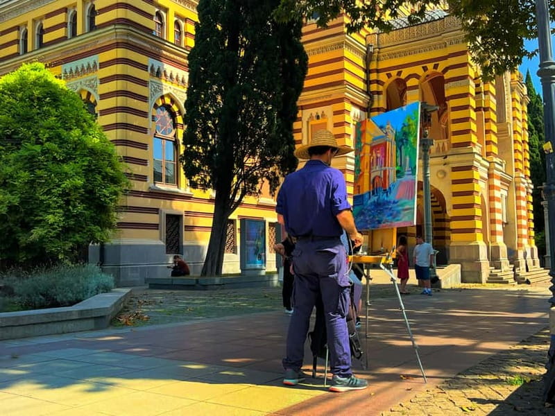 Tbilisi: Walking Tour of Main Highlights With Food & Wine - Café Stamba start: the best kind of warm-up