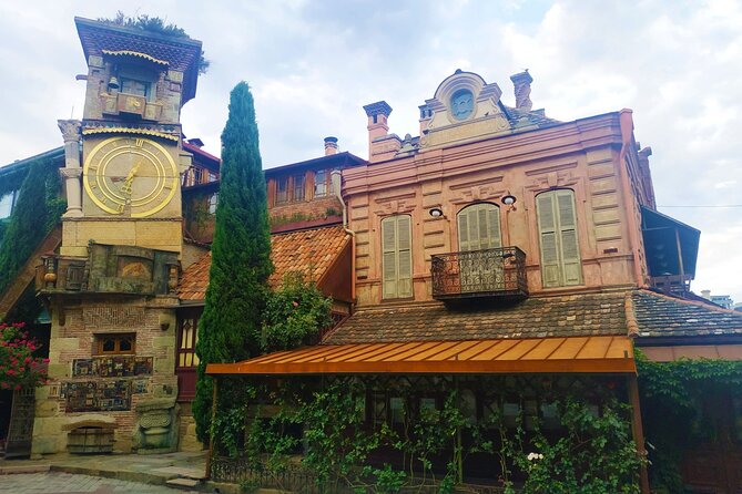 Tbilisi Walking Tour with Cable Car, Wine Tasting & Bread Bite - Wine tasting and bread bite, plus pacing you will actually enjoy