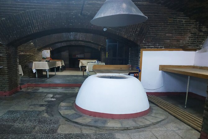 Tbilisi Walking Tour with Cable Car, Wine Tasting & Bread Bite - How the tour price makes sense for what you get