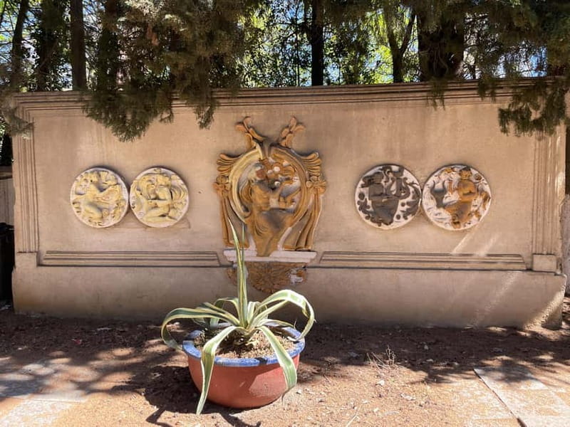 Tbilisi: Where Tourists Don’t Go – The Forgotten Rails Tour - Key Things You’ll Notice on This Tour
