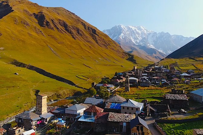 The Best of Georgia 7 Days Private Jeep Tour from Tbilisi - Private Jeep touring from Tbilisi, pickup at 9:00