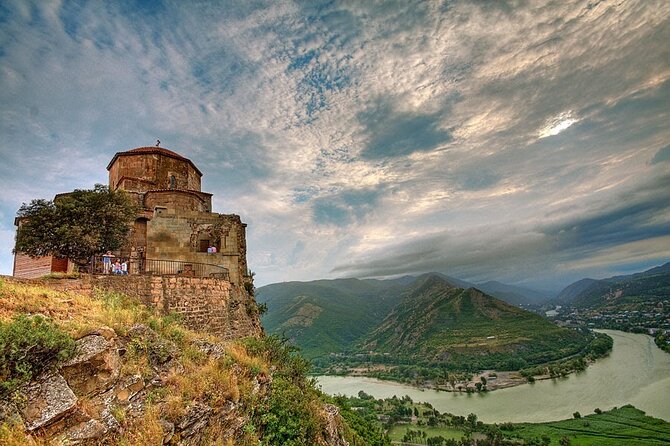 Uplistsikhe, Mtskheta and Jvari - historical private day tour from Tbilisi - Food and optional add-ons: winery lunch, wine tastings, or local flavor