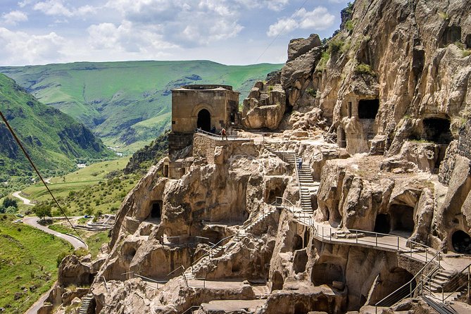 Vardzia caves - Rabati castle - Borjomi park from Tbilisi one-day tour - Why This Tbilisi Route Works: Caves, a Multifaith Castle, and Borjomi Water