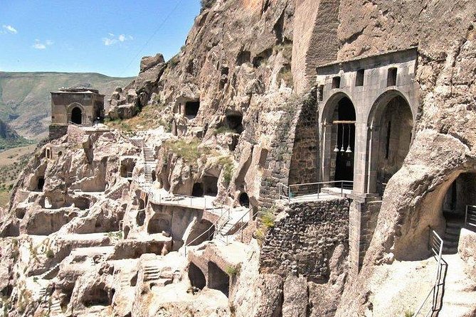 Vardzia - Rabati - Borjomi - Vardzia cave city: Georgia’s rock-carved “mountain queen”