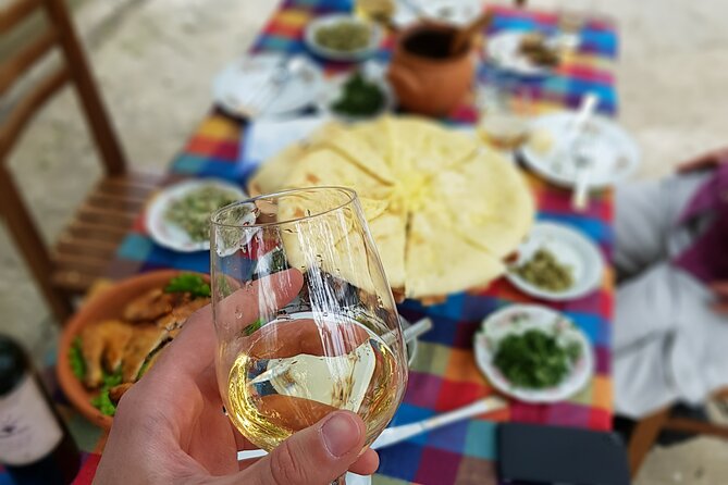 WINE & DINE Tour from Kutaisi - Why This Kutaisi Wine Tour Feels More Like a Family Visit