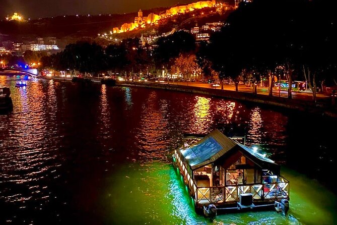 Wine promenade in hospitable Tbilisi - Food pairing: dessert and appetizers that keep the tasting friendly